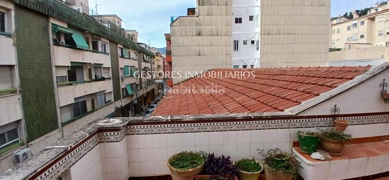 Foto 3d93cdbe-1e57-48ed-9137-b7600a2ba591. Edificio  en zona Eixample de alcoy en Eixample Alcoi