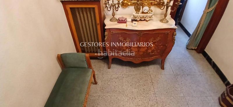 Foto 5fea01e7-b582-4369-b740-742b56cd514f. Edificio  en zona Eixample de alcoy en Eixample Alcoi