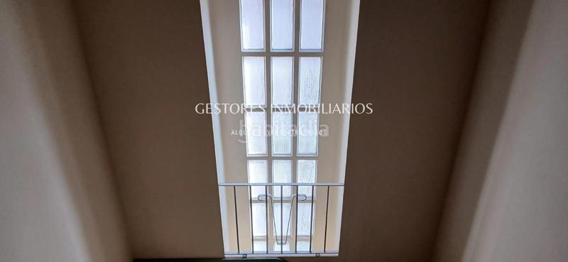 Foto 8c7f4e8b-7b37-439d-a413-f12569ba9c71. Edificio  en zona Eixample de alcoy en Eixample Alcoi