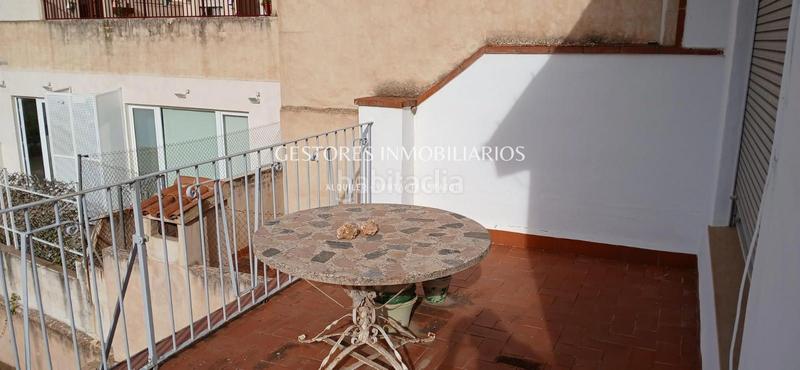 Foto f3560f44-79b2-4ccb-afc6-f2d1ccbc228f. Edificio  en zona Eixample de alcoy en Eixample Alcoi
