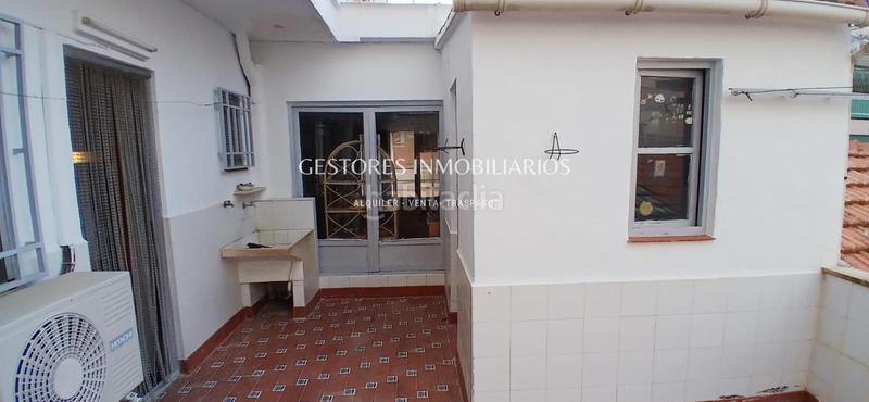 Foto f8fc1389-c0c5-463b-8883-830f2cf73f45. Edificio  en zona Eixample de alcoy en Eixample Alcoi