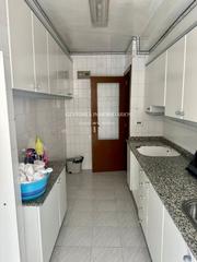 Pis  Plaza del centenari. Se vende piso en zona santa rosa  plaza del centenari