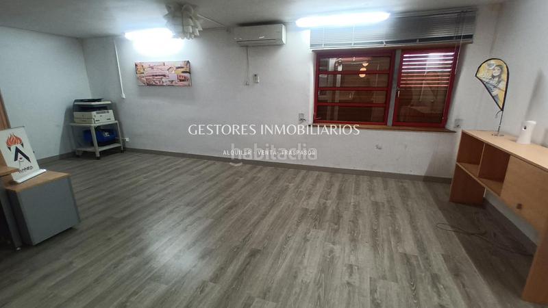 Foto 05b202c8-b3f9-425e-8717-2fe6c04510a9. Location local commercial dans Centre-Zona Alta Alcoi