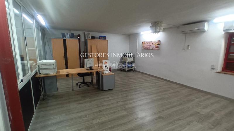 Foto 3a6b9f05-a7d8-44f3-ba82-3625454ecbc0. Location local commercial dans Centre-Zona Alta Alcoi