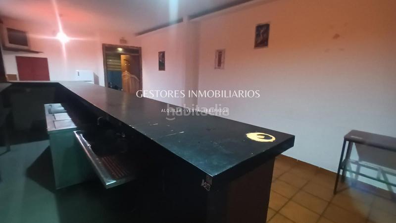 Foto 4a3c0a30-dd53-45a2-903f-bbc3a3d9e12d. Affitto locale commerciale in Muro de Alcoy