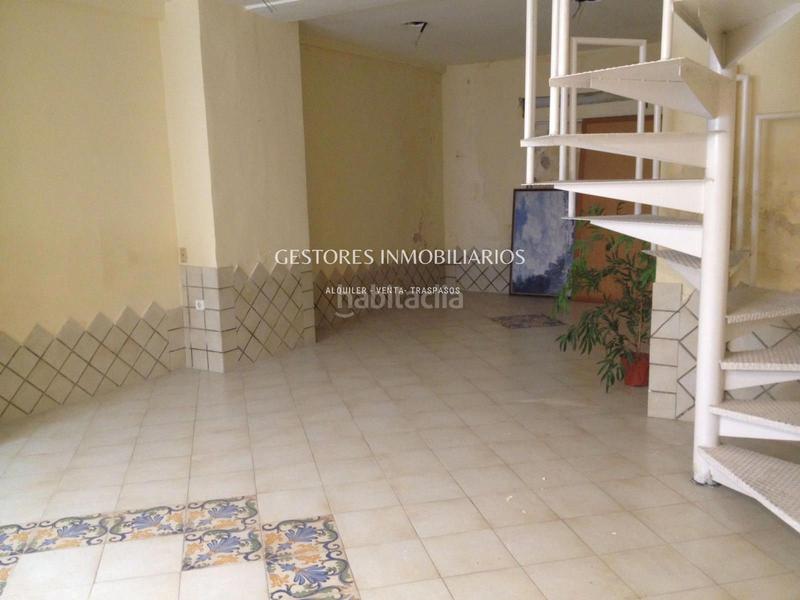 Foto fc4c9ff5-2a2e-43b8-b6d4-f535b5e06877. Alquiler local comercial  zona Eixample de alcoy en Alcoi