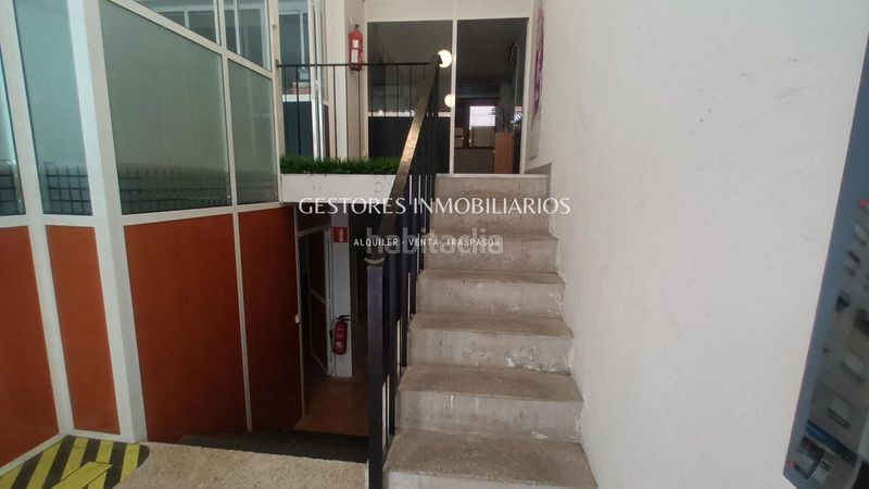Foto 07ff3fb6-b0e0-48b6-93a2-33804f6fab39. Local comercial a Centre-Zona Alta Alcoi