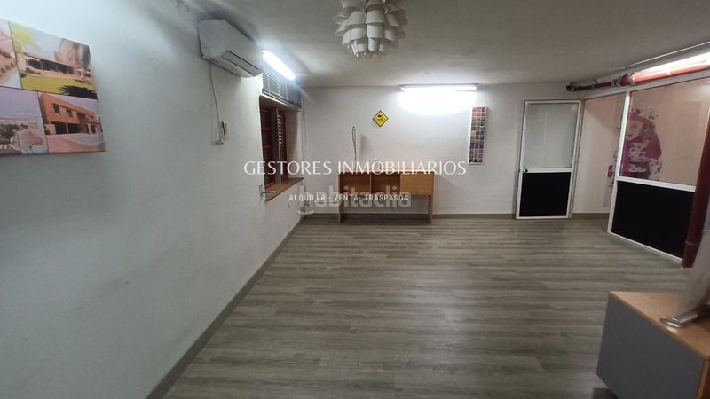 Foto 5556832b-dd7f-4ba2-ab6d-fe5d883d176a. Local comercial a Centre-Zona Alta Alcoi