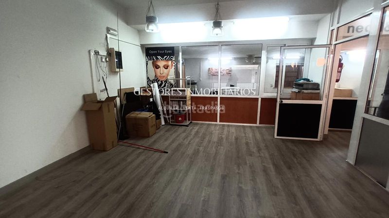 Foto b6144db7-9ba7-49c6-aa72-1ce6124b39e6. Local comercial a Centre-Zona Alta Alcoi