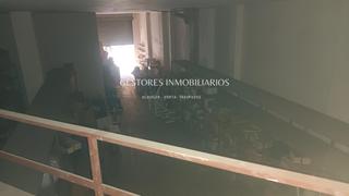 Location Local commercial  Juan gil albert. Local comercial en zona norte de alcoy