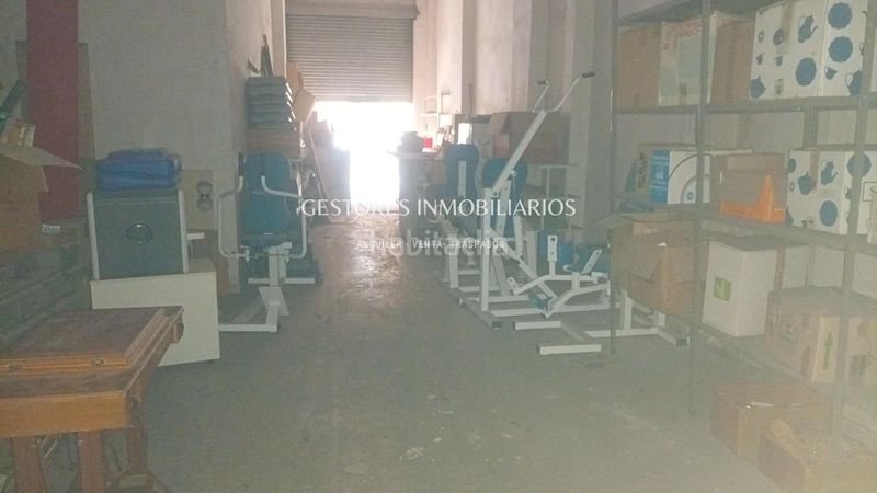 Foto 9c65f408-8f63-40d4-a2a7-260492fcd45d. Lloguer local comercial a Eixample Alcoi