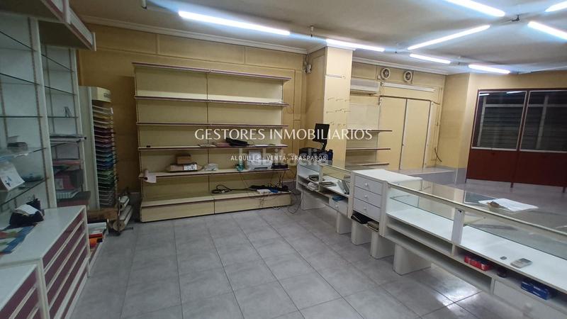 Foto a6c3d632-6a44-48f7-adc6-476d7e0bc641. Location local commercial dans Zona Nord Alcoi