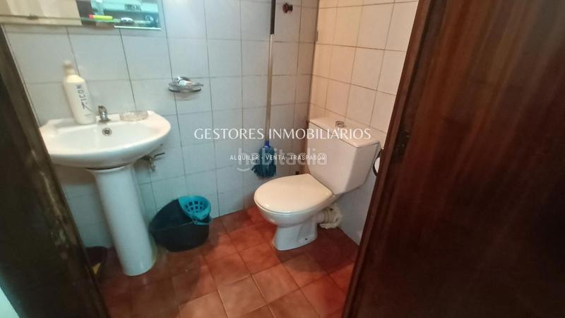 Foto c50573a4-fb69-45a7-90c1-8a0ce2f0eb90. Location local commercial dans Zona Nord Alcoi