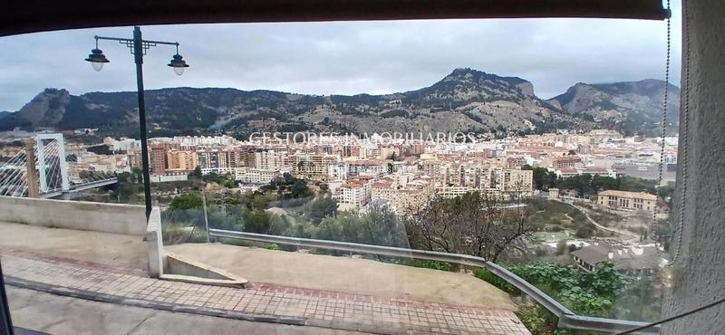 Foto 0348b026-e2be-407b-abc8-114d773cdb1b. Piso se vende piso en zona alta del cami en Centre-Zona Alta Alcoi