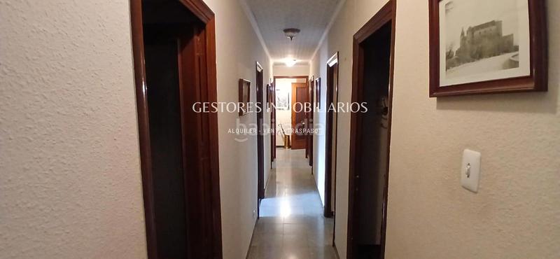 Foto 5e0e6dfe-cc21-4266-8490-31b9dab35610. Edificio  en zona Eixample de alcoy en Eixample Alcoi