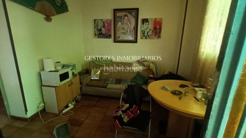 Foto 1d0cfe23-e49f-4afd-9d04-cf957c0f2fd3. Piso  para reformar con dos terrazas cerca de la universidad en Alcoi