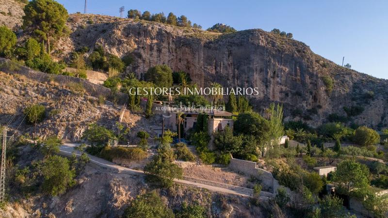 Foto 3d4c40e1-92e4-42a7-9902-fa5eed187263. Chalet espectacular y moderna masía en zona Santa Rosa de alcoy en Alcoi