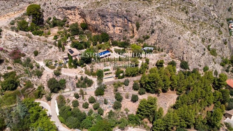 Foto 60ca676a-104d-4fd0-b2db-a3b4b05e092f. Chalet espectacular y moderna masía en zona Santa Rosa de alcoy en Alcoi