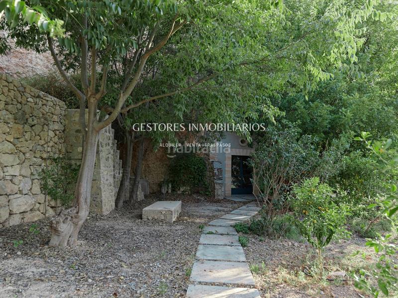 Foto d4e49fa9-f81d-4358-996a-41b6a0c5eaad. Chalet espectacular y moderna masía en zona Santa Rosa de alcoy en Alcoi