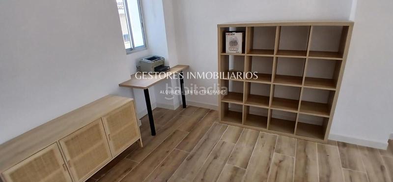 Foto 2b2ebc72-c2ad-4f4a-9152-3d5a9b150840. Location attique dans Eixample Alcoi