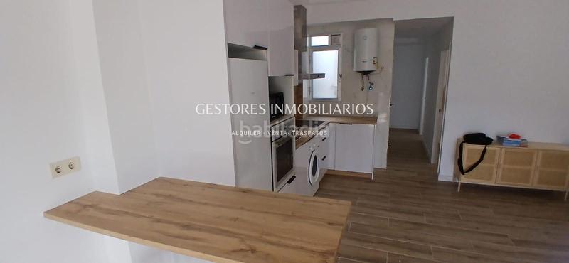 Foto 8be8e70f-8e0b-4ef7-9406-05f70a26d7a3. Location attique dans Eixample Alcoi