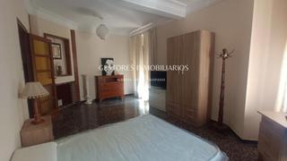 Lloguer Pis  Alameda camilo sesto. Se alquilan habitaciones para estudiantes en zona eixample de al