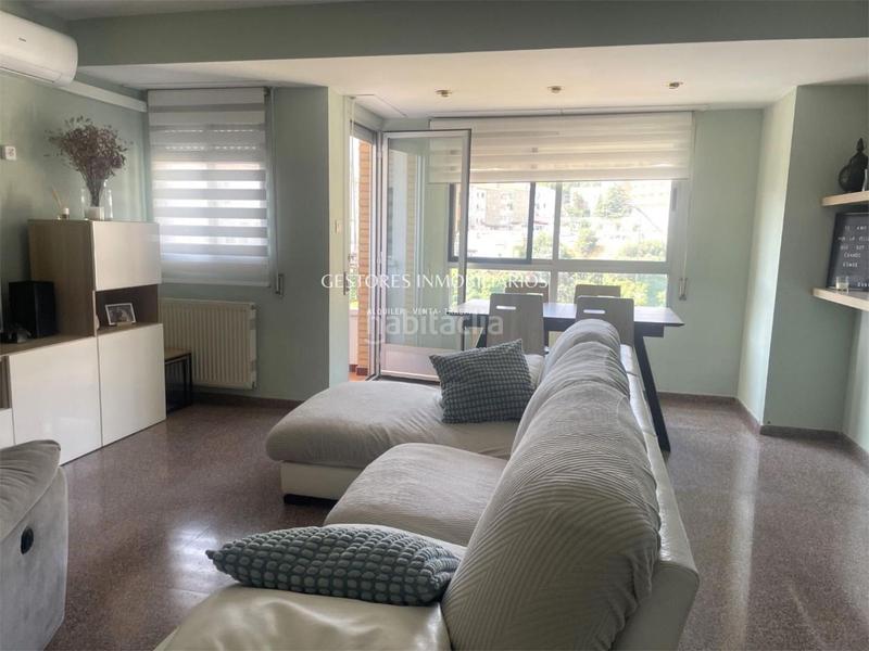Foto 5f03275c-e2b6-4804-b051-973ce2139e41. Piso  en zona santa rosa de alcoy en Eixample Alcoi
