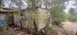 Casa  Partida la arpella. Se vende terreno y casa en muro del alcoy