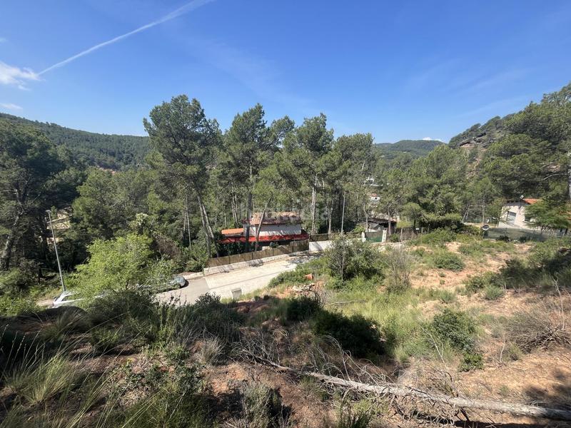 Foto 70a908df-c1a7-42ef-a485-cf20f42c312b. Terreno residencial en de las torres de fals 3 en Fonollosa