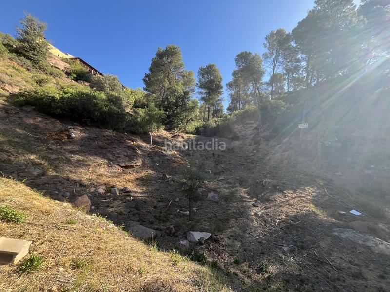 Foto a12f4edf-2e90-4140-9092-cf124d950ee6. Terreno residenziale in de la verge de montserrat 35 in Fonollosa