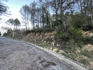 Terreny residencial a De can prat 61. Quieres construir tu hogar en un entorno único?