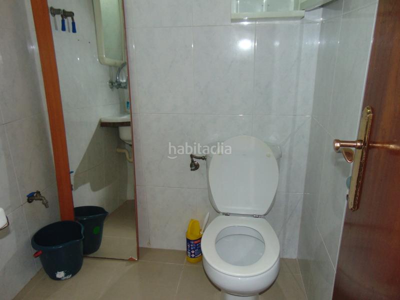 Foto 793693cf-dbca-44eb-bab9-c518a9709785. Local commercial dans Centre - Passeig i Rodalies Manresa