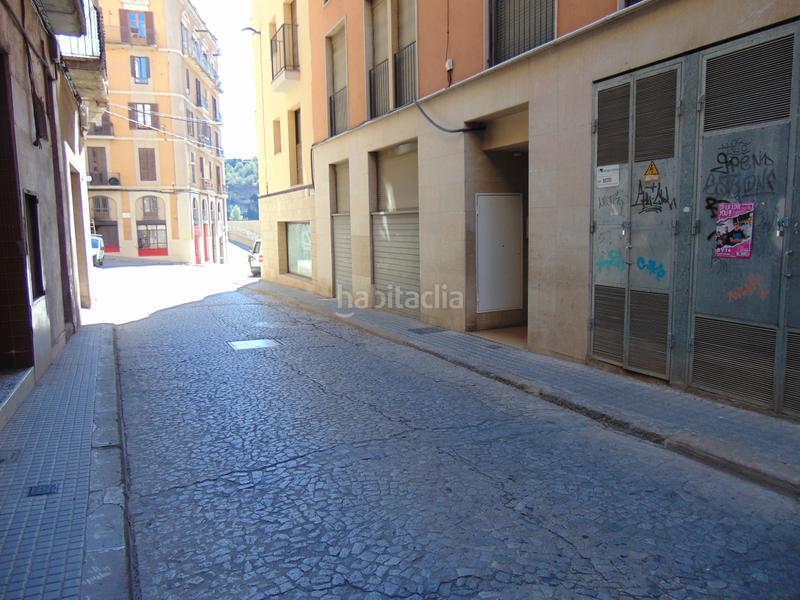 Foto c5b11967-6f34-4412-bb96-0b4d01e1dd4f. Oficina  en venta en el corazón en Barri Antic Manresa