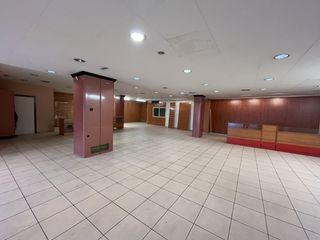 Locale commerciale in de Sant Blai