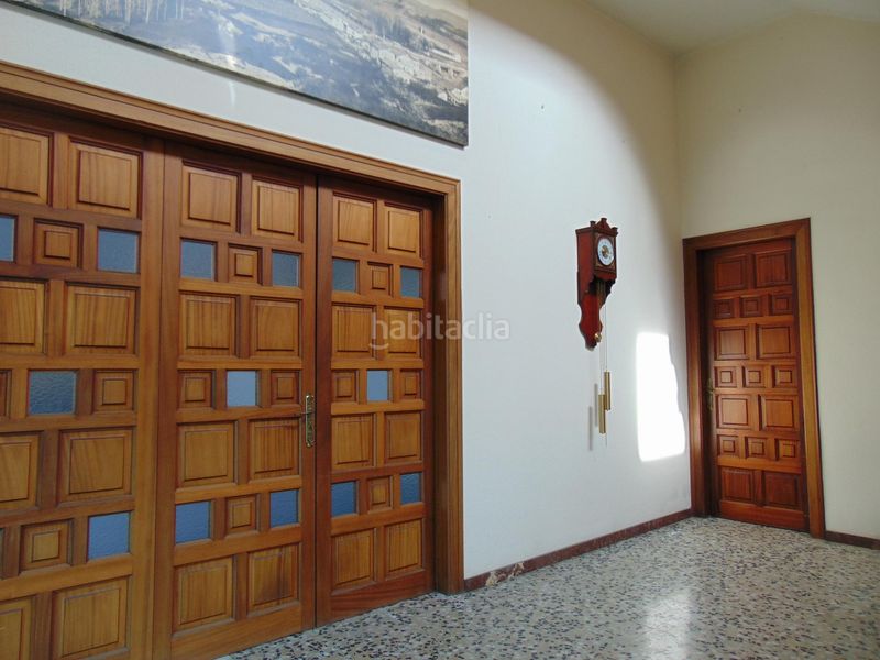 Foto f3142f0e-4b9a-4aac-abd2-25b13254adc3. Casa in papa joan xxiii 1 in Roda de Ter