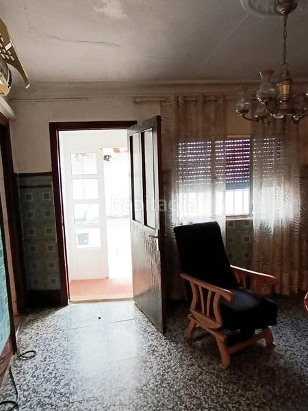 Foto bc727eae-4659-4bd9-83aa-5794c18d9653. House in Camí Reial Torrent