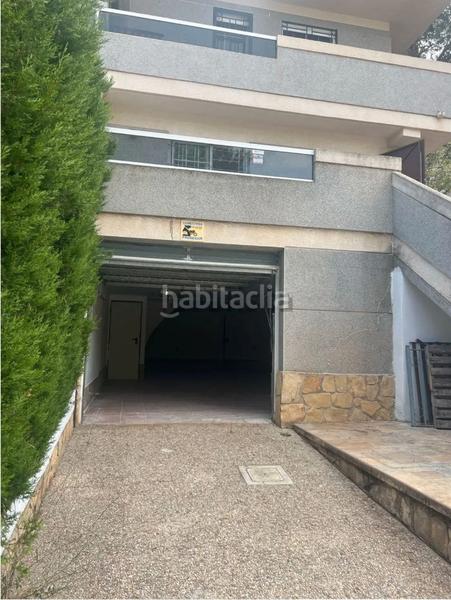 Foto 9ccda271-abe9-485d-8f6e-6d4778007edd. Lloguer xalet amb xemeneia aparcament piscina a El Vedat - Santa Apolonia Torrent