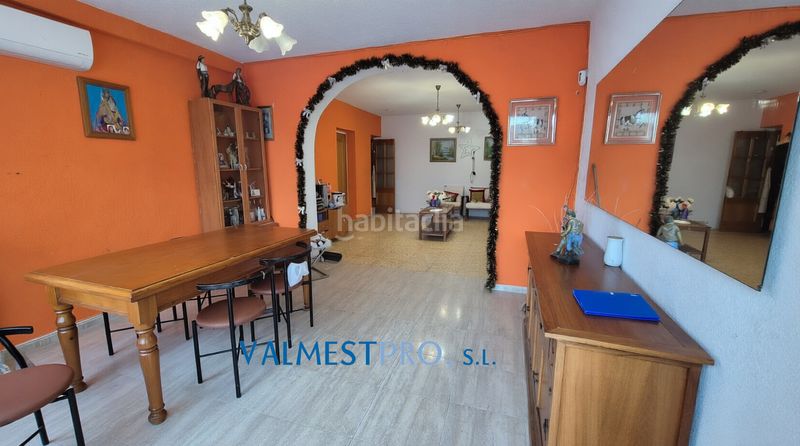 Foto e37c5568-b204-4a22-bd9e-df9f594d510f. Xalet amb piscina a Pedralba