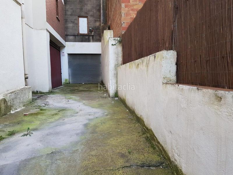 Foto 592f1492-2bdf-428f-a37e-f092edf8f32d. Parking coche en Montgat