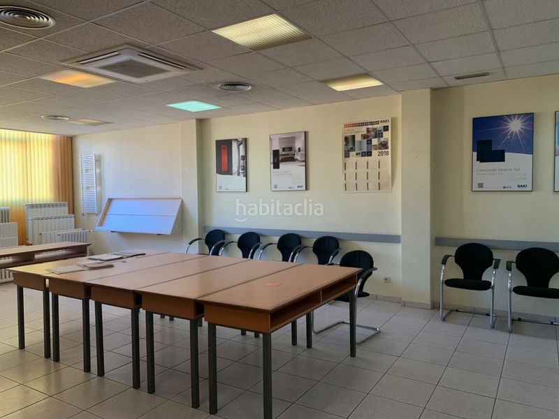 Foto 3e2abedc-78e9-4579-aa37-0214560b2897. Location bureau avec parking dans Centre-Estació Gavà