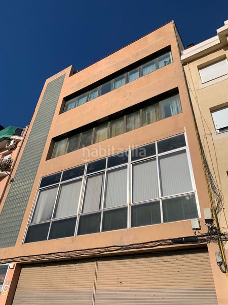 Foto afa4dfb5-fee1-45a2-8879-d3f8fe6e71fd. Location bureau avec parking dans Centre-Estació Gavà
