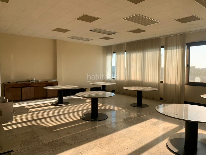 Foto 66970dfd-acd2-4850-808f-deb252789298. Affitto ufficio in Centre-Estació Gavà