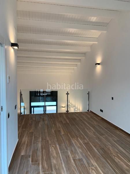 Foto 81952e99-b7ce-40ac-8a8f-62c5cf0490a5. Duplex con riscaldamento in Centre-Can Nadal Sant Feliu de Llobregat