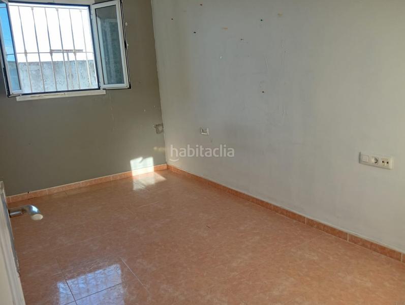 Foto 10a17406-da0b-45f1-b51b-730d78334089. Country house in Pilas