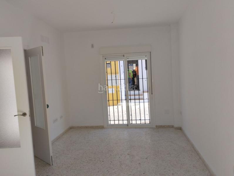 Foto 47d427e4-7f06-44f4-a81c-642734fe32ee. Chalet in calle descubrimiento 6 in Escacena del Campo