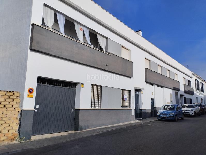 Foto 8a172250-0331-49ac-a67f-7f5e1bcdcea6. Local comercial en calle sorolla 12 en Pilas
