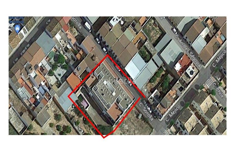 Foto 95184ea8-d81a-47ab-a106-68d3e01898ac. Local comercial en calle sorolla 12 en Pilas