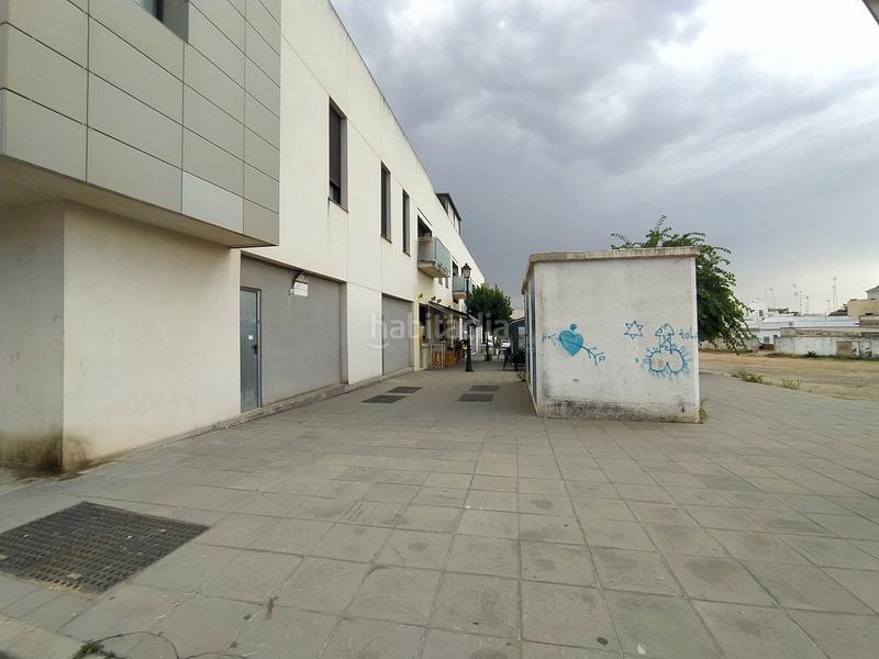 Foto 3f8024cd-62b9-4502-b783-34c4077fbd76. Locale commerciale in calle cristóbal colón 1d in Sanlúcar la Mayor