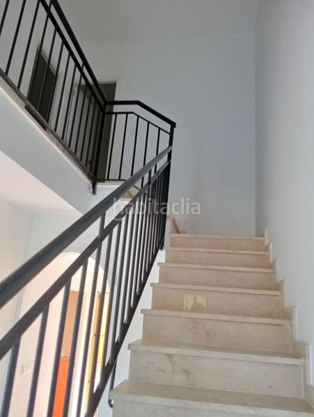 Foto 02782683-be0e-4d90-bfb3-efff62dd7430. Chalet in calle descubrimiento de america 11 in Escacena del Campo