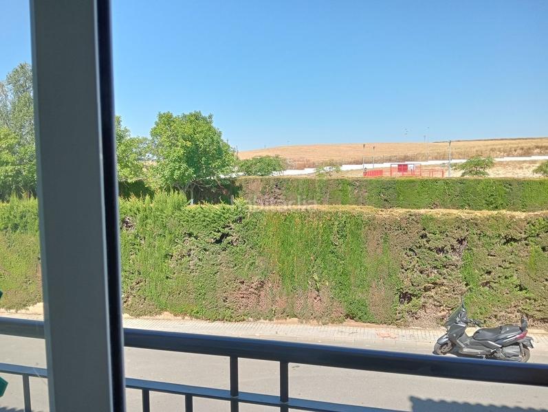 Foto 1a51f126-e253-422c-9cdb-59efeae9e808. Chalet in calle descubrimiento de america 11 in Escacena del Campo